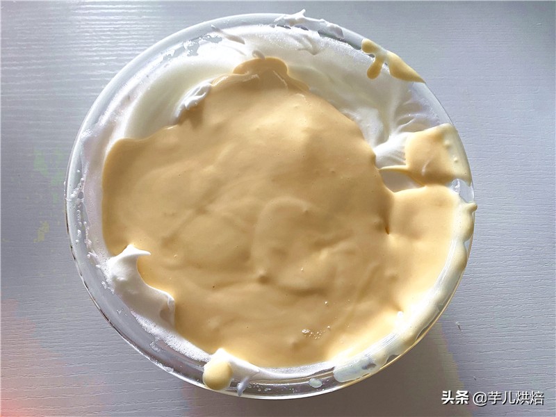 手把手教你做夏日网红单品，日式冰乳酪戚风蛋糕，冰凉轻甜好滋味