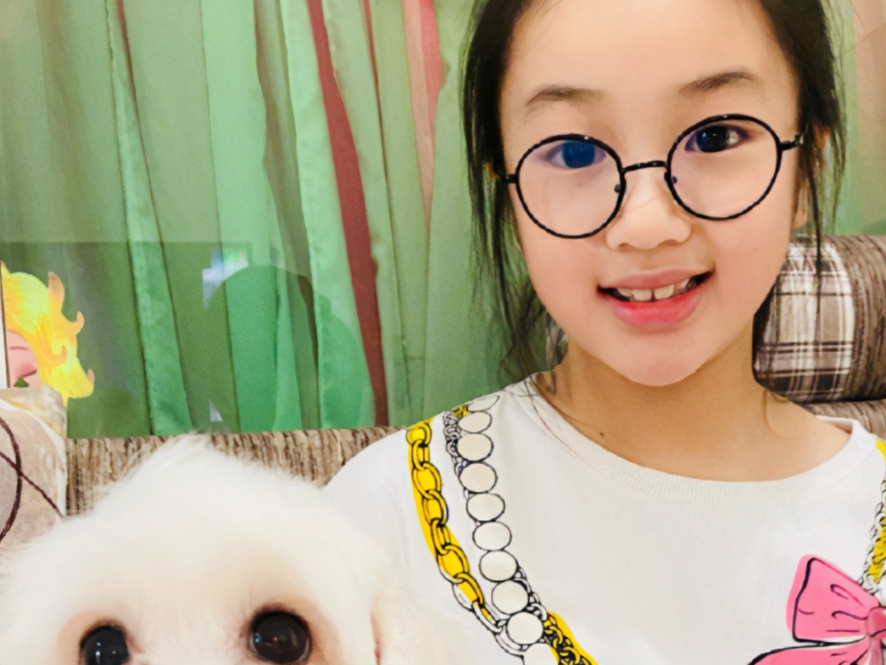 吳尊女兒“整容式”長大，小時候鬼馬精靈，如今氣質出眾美成女神