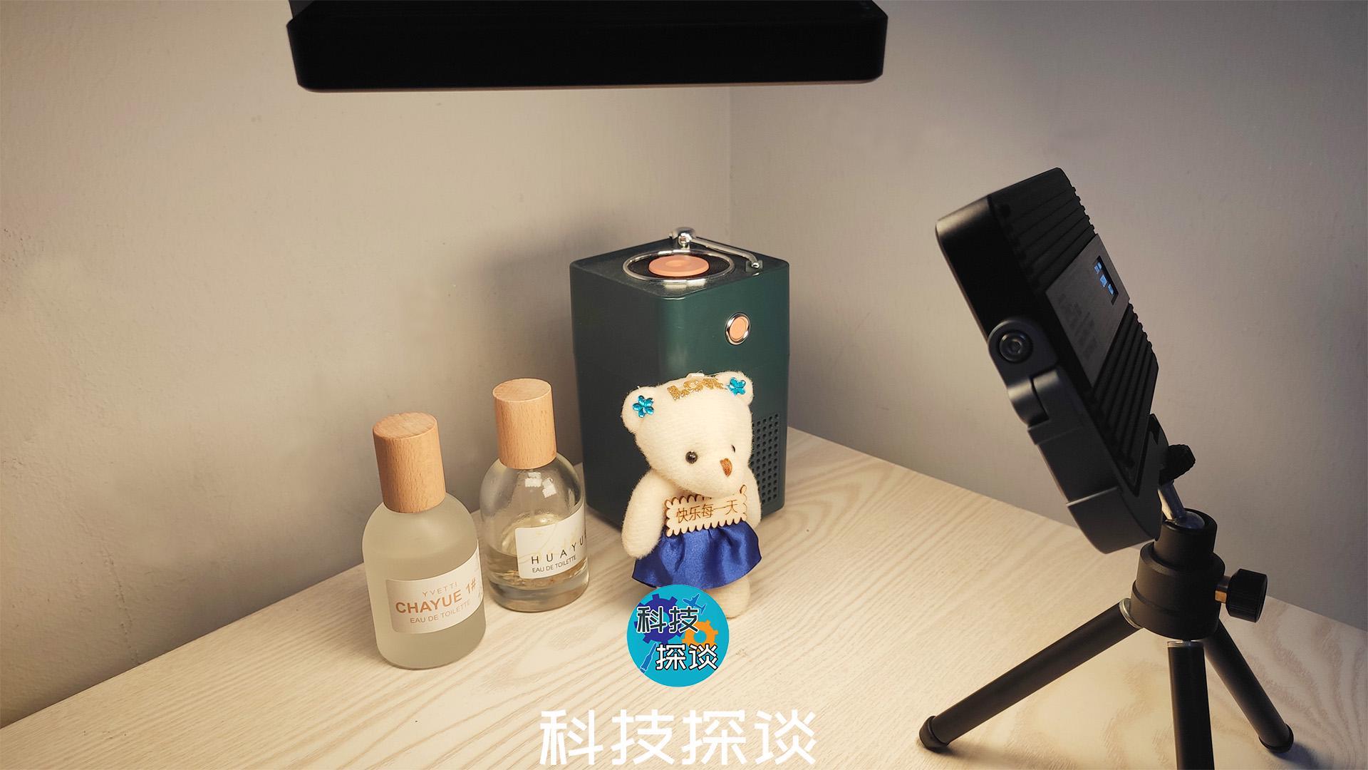摄影怎么能少补光灯？各种颜色由你定，品色G3全彩口袋补光灯测评