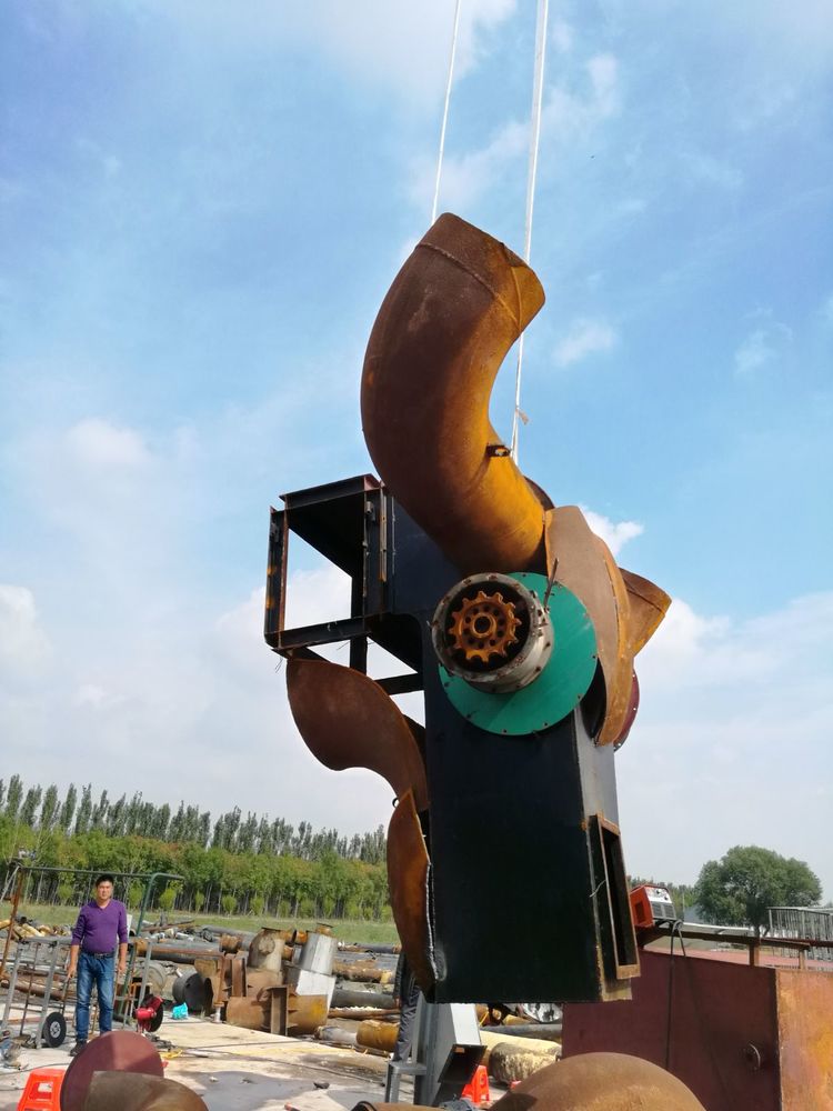 中国著名雕塑家邱天老师告诉您：钢铁装置雕塑是怎么做成的！（二）