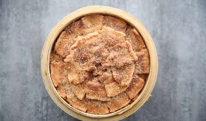 Grandma has kept the secret recipe for 40 years. After learning how to make this dish, she will drool