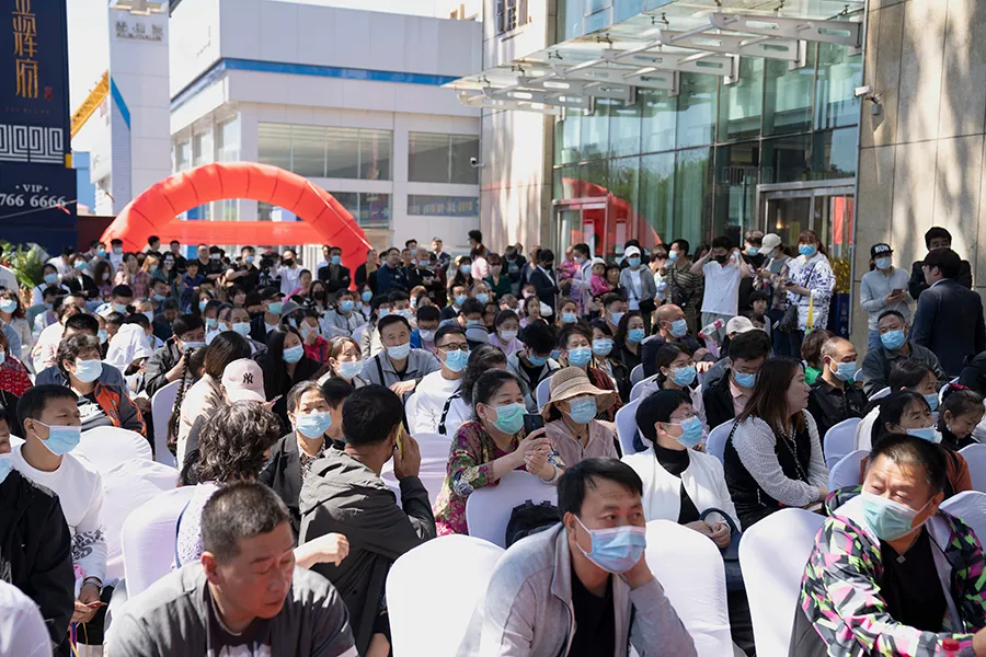 承德金辉府封顶仪式圆满完成,热销红盘,全承热捧