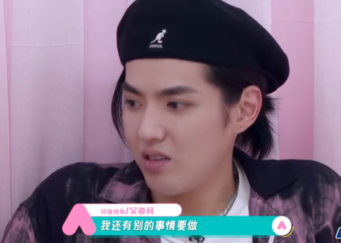 没想到归国三子再同框，鹿晗吴亦凡竟都输给了