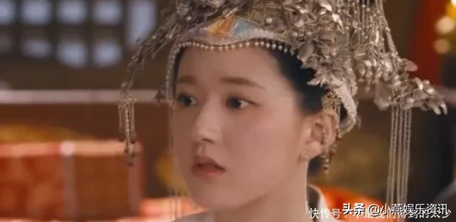 城主命芊芊与韩烁和离，韩烁甘愿为爱戴镣铐，