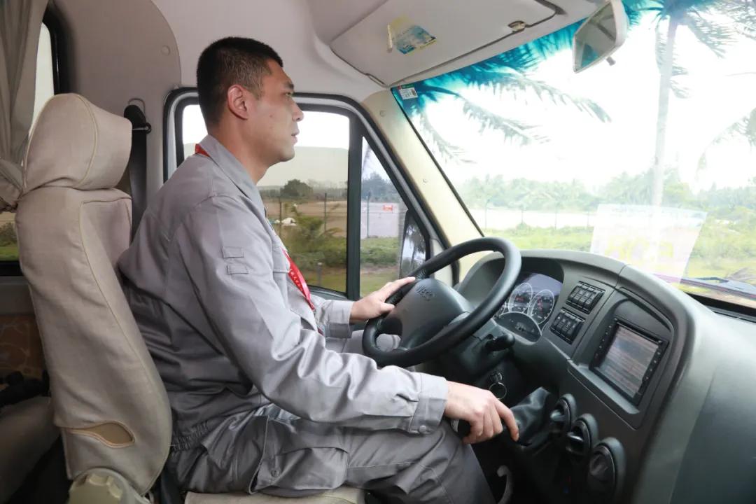 航天战线有这样一名老司机『最美航天人』（4