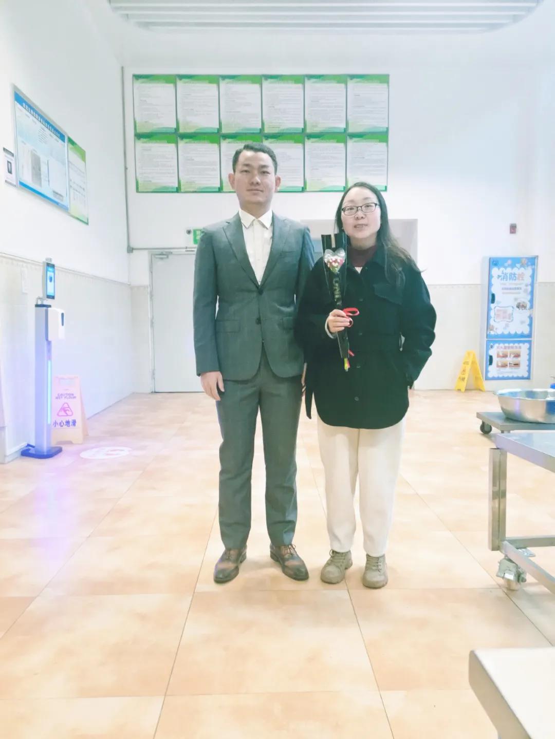 把春天送给你丨记双流区实小外国语学校三·八国际妇女节特别活动