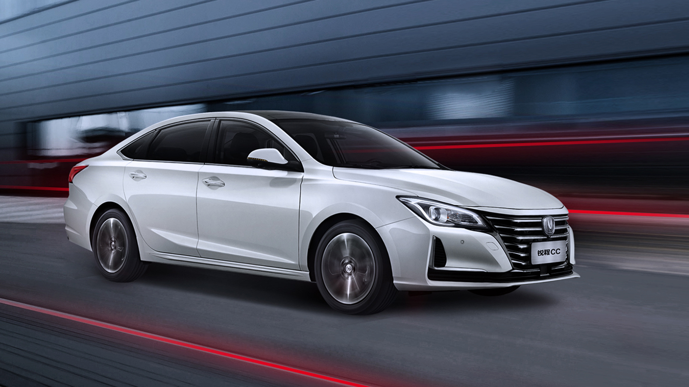 ����������ޣ�ʵ��ǿ���ܴ򣬼۸�ƽ���"����"����Ʒ�ƽγ�