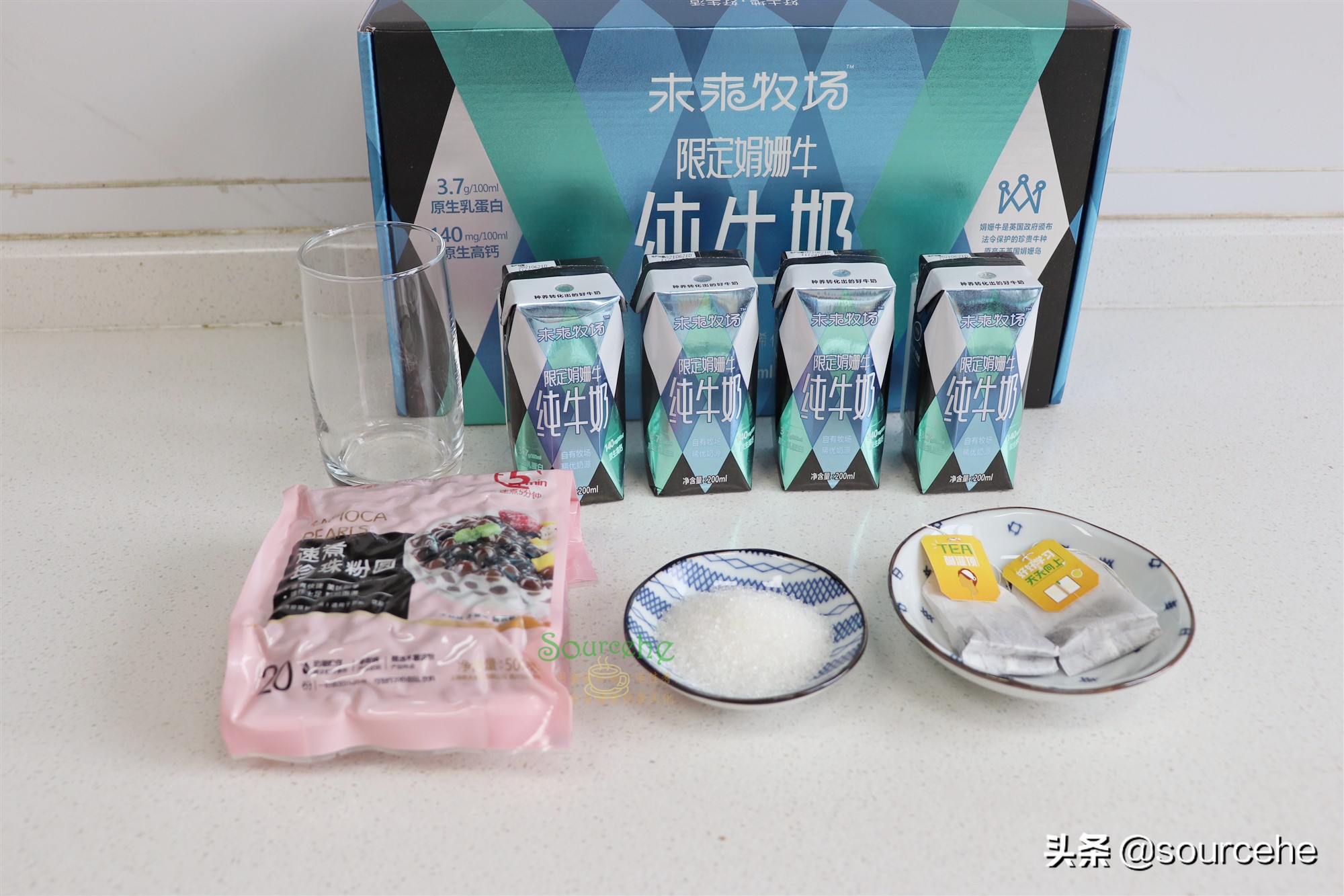 天气热，想喝奶茶不用买，在家做很简单，零添加，健康又好喝