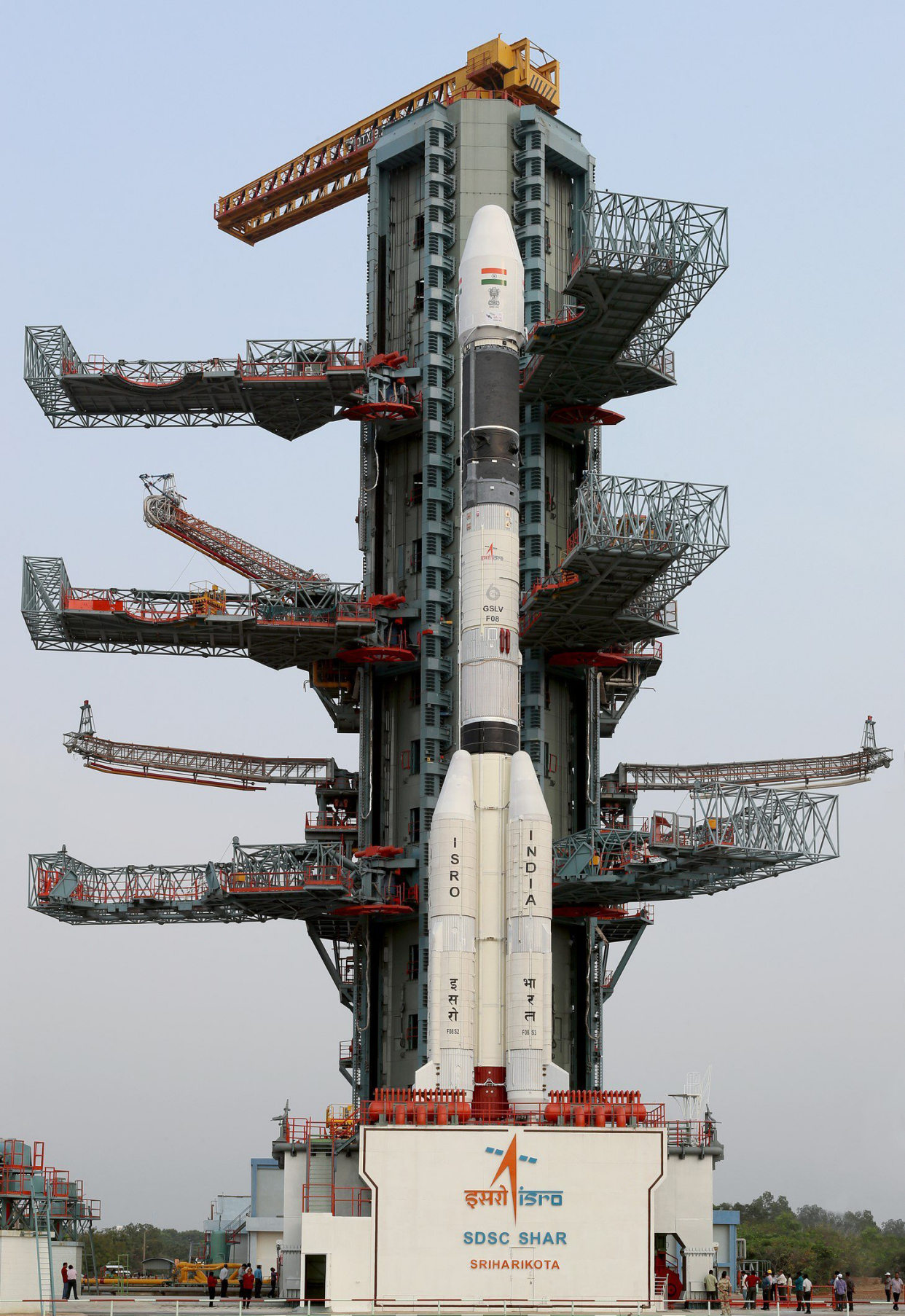 印度靠巨型“火箭”打了翻身仗，箭体选择不锈