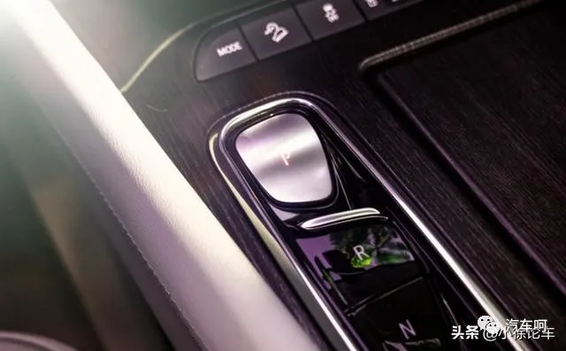 别再说别克没豪车，这辆“紫武士”是别克的荣