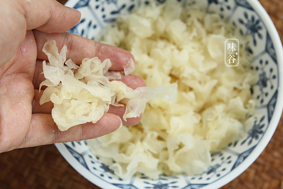 入伏，这碱性水果要多吃，清凉解暑营养高，现在正当季，别不懂吃