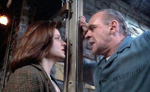 不幸的人一生都在治愈童年沉默的羔羊引发对人性的思考