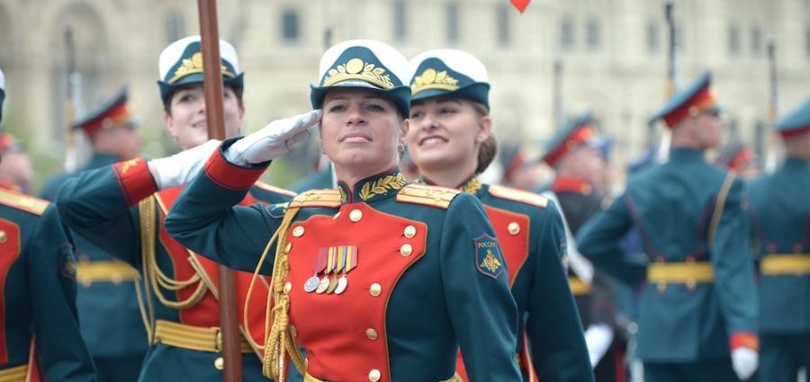 俄军154独立警卫团，出镜率很高的仪仗队，红场阅兵列入女兵排