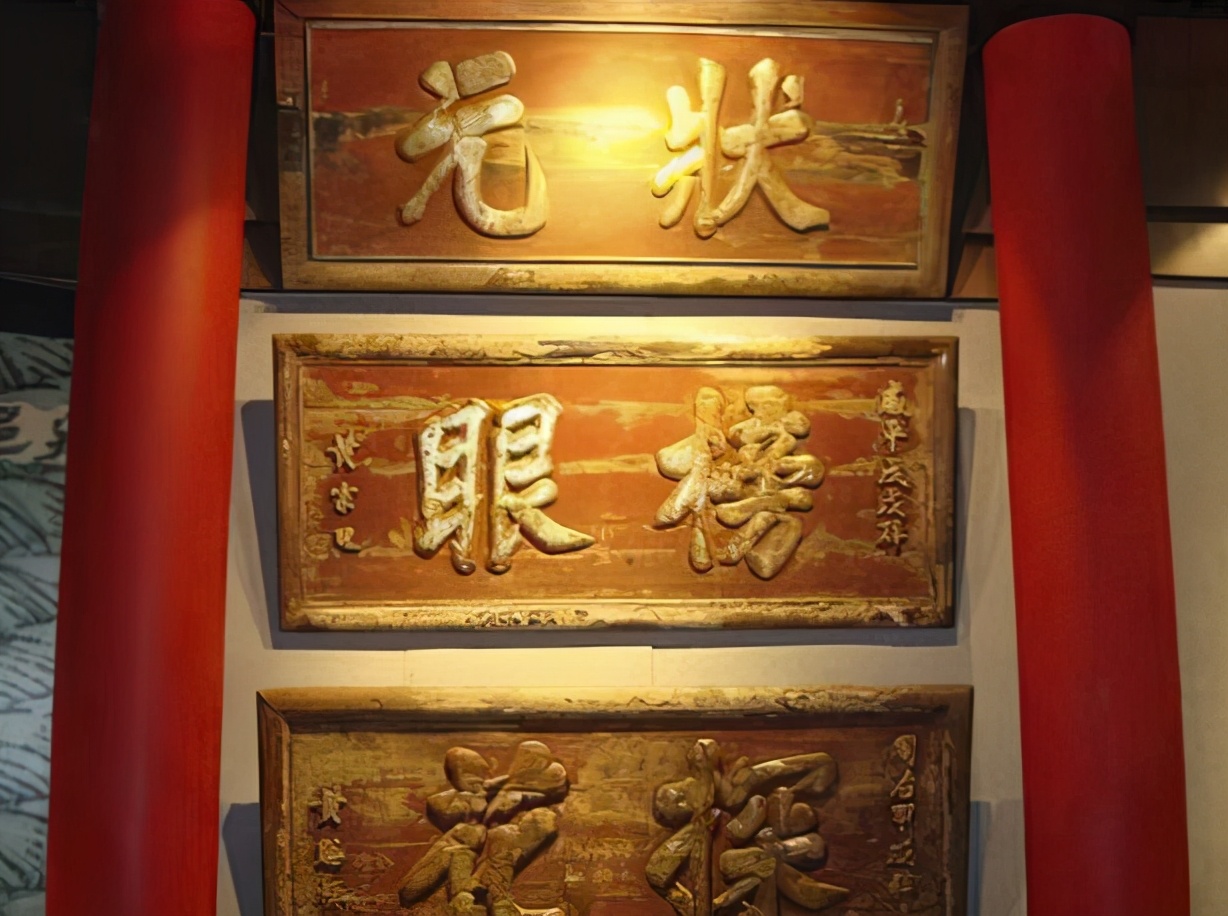 中國(guó)對(duì)世界最偉大的貢獻(xiàn)是什么？