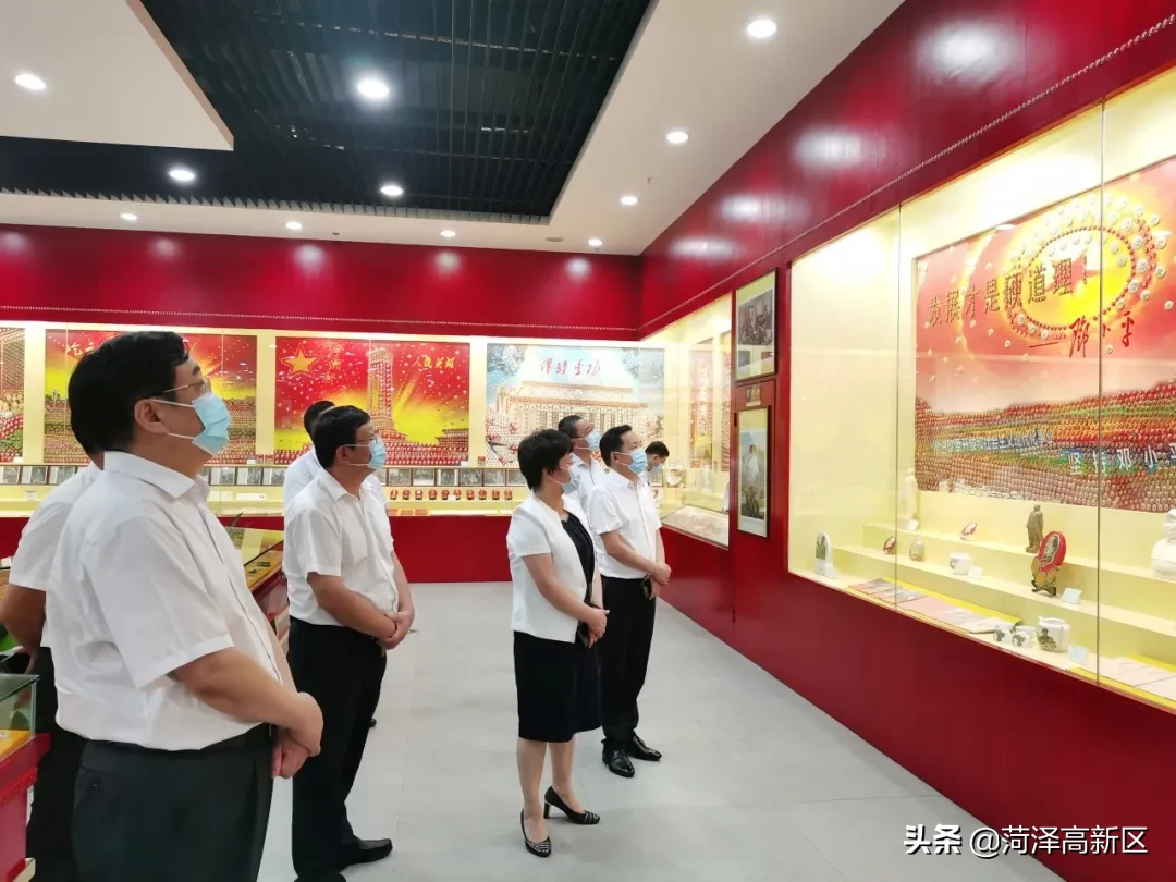 罗欣制药徐英明一行莅临山东步长医药产业园参观调研交流