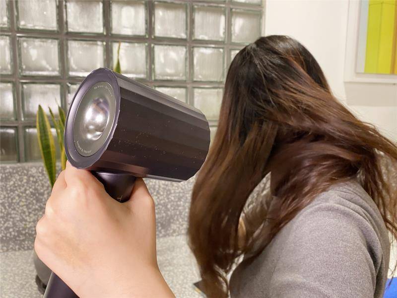 大未高速吹风机：年轻人的科技时尚新宠