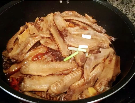 图片[5]-卤鸭翅时 别直接下锅煮 多加1个重要步骤 鸭翅韧劲入味特好吃-起舞食谱网