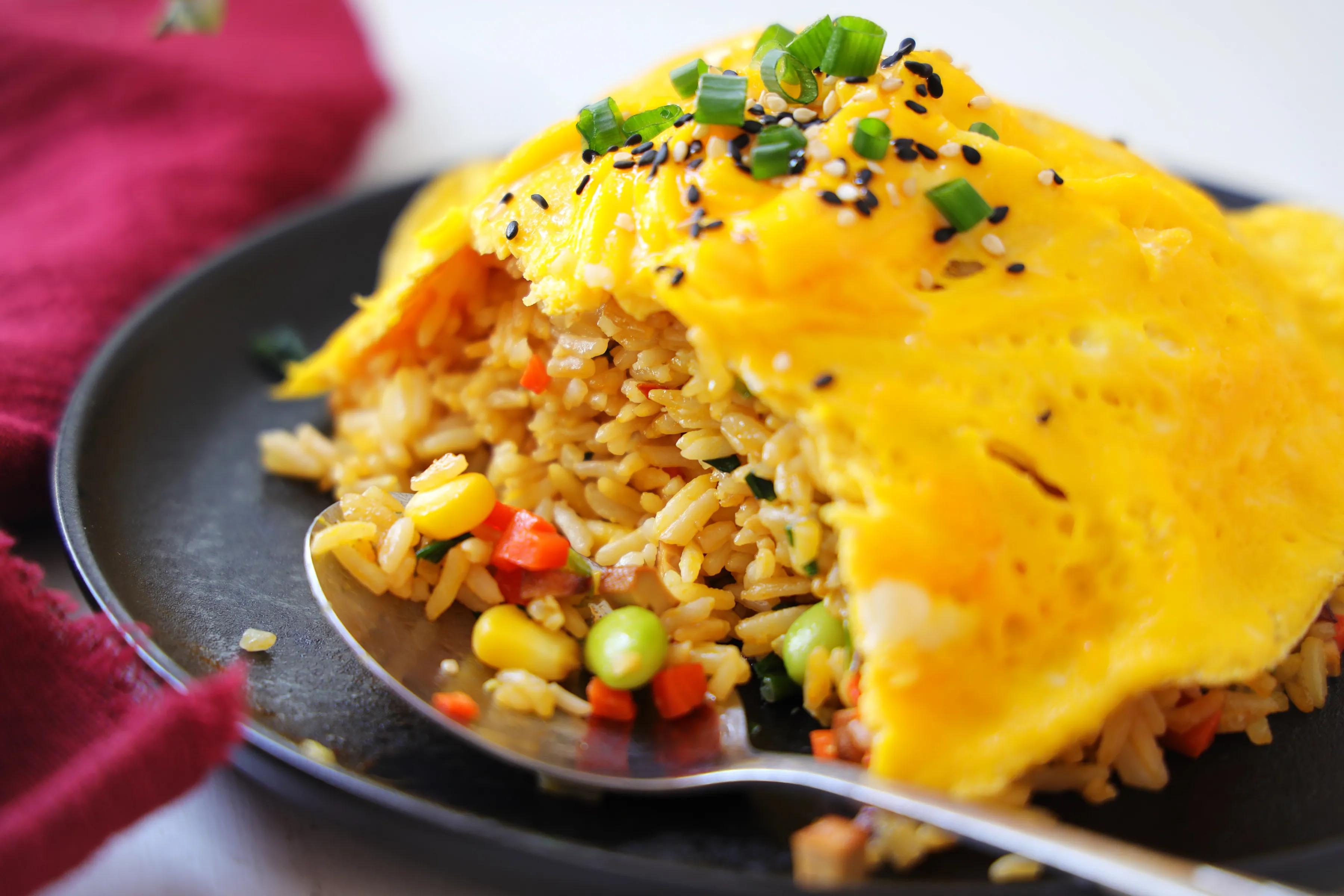 剩米飯這樣做，瞬間變得高大上，飯店一份58元，在家輕鬆學會！