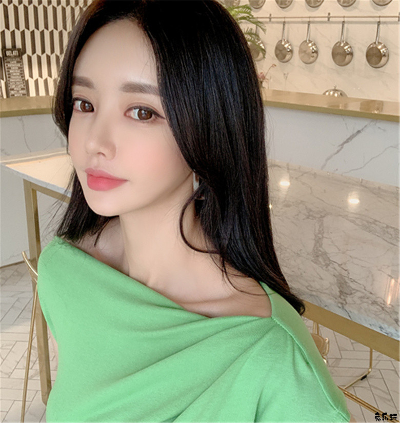 孙允珠·绿藤惹眼翡翠葱郁褶皱晚礼裙