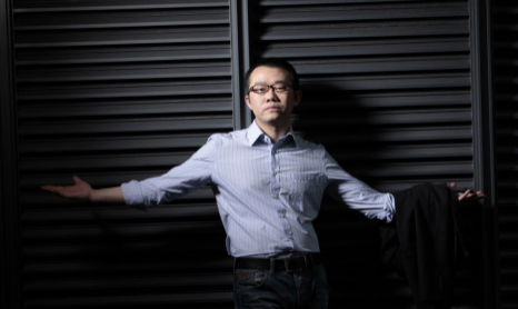 主持人涂磊为5岁女儿庆生！上百万座驾意外曝光