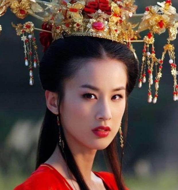 三四十岁的姐姐去参加“选秀”，观众为何还特别期待？