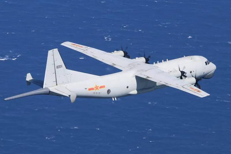 時隔4天解放軍軍機再度巡航台灣，綠媒竟問�要來買鳳梨了嗎？�