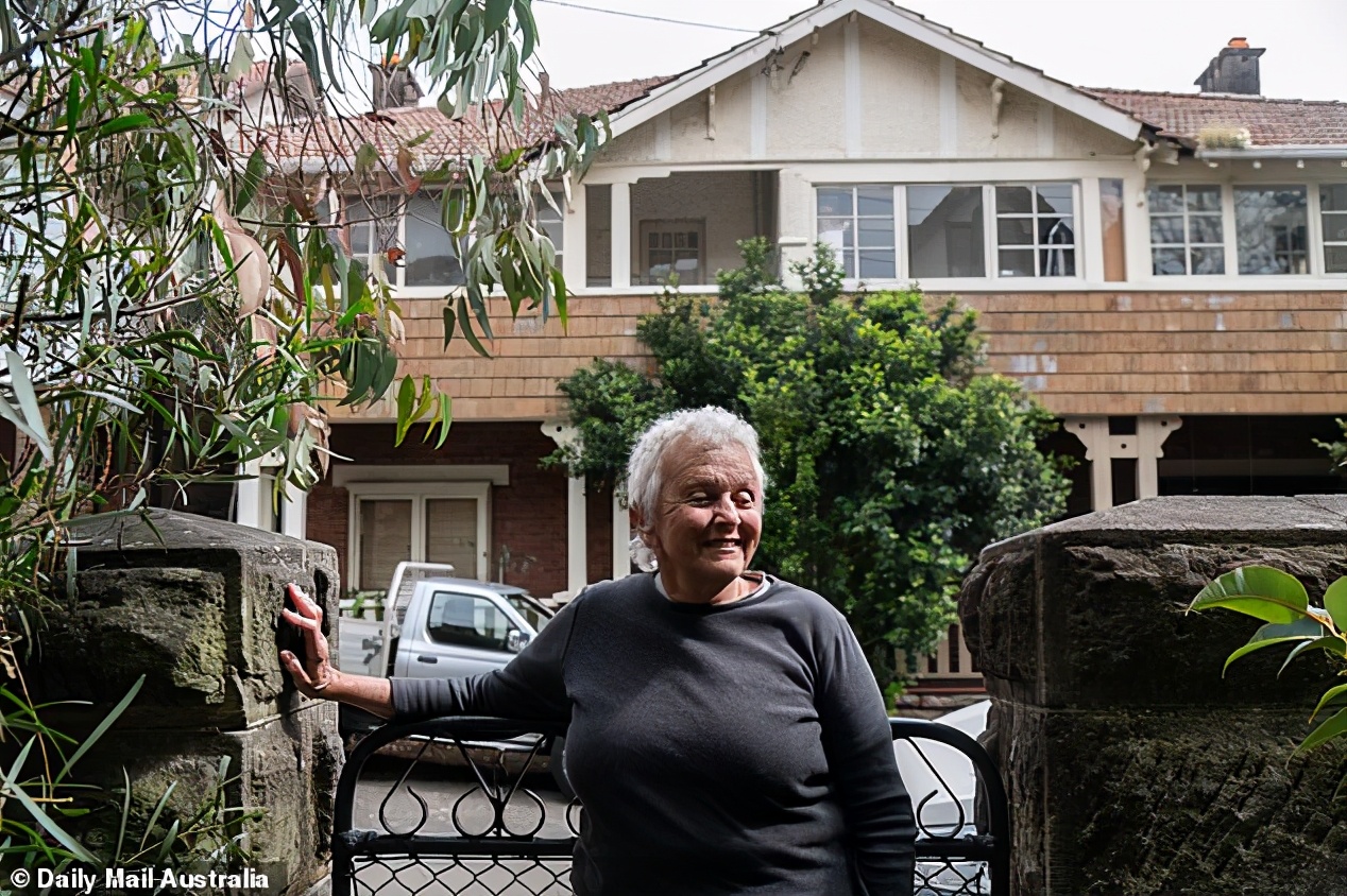 澳洲夫妻为邻居养老送终，不满其遗产分配，怒告家属获近2亿房产