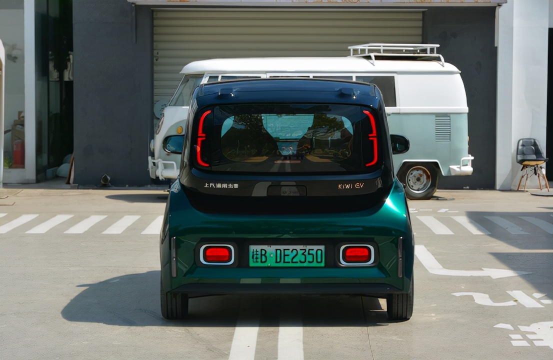 内外兼修 质感优秀 道路试驾宝骏KiWi EV