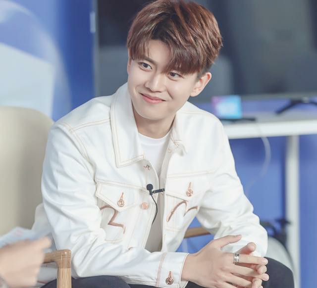 任嘉伦新动态请查收！解锁新代言，还有三部作