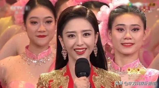 CCTV spring is late first big couplet discharges easy melt 1000 royal seal show a body