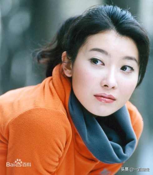 快活王演员 王建新快活王,本名柴玉关,一代枭雄,因为李媚娘的善良关怀