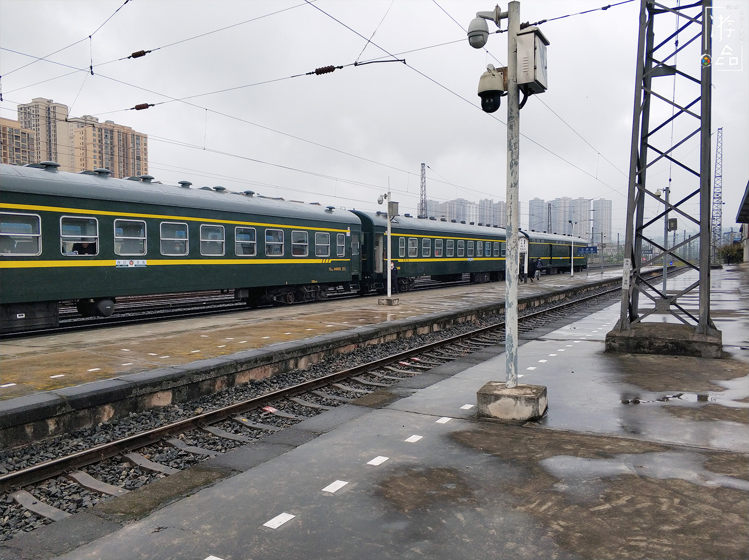 重庆江津火车站：没有售票处，乘客先上车后补票，一天只有2趟车