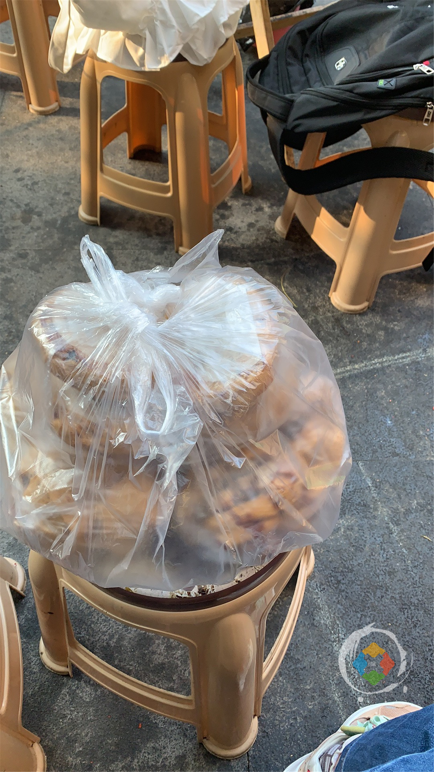 对“网红”避之不及的重庆人，遇上便宜又好吃的美食，总是被打脸