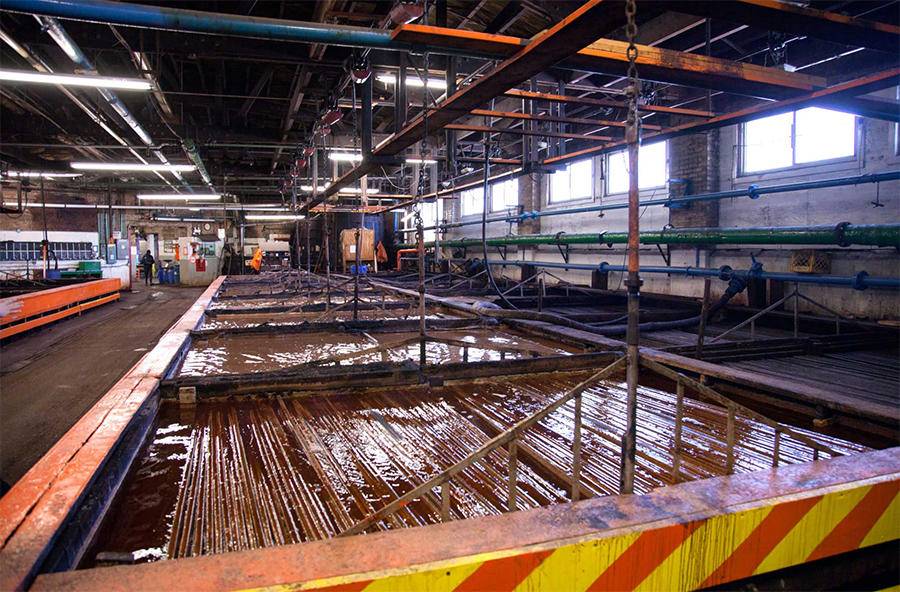 皮鞋上大家常说的松面到底是什么，我们来研究一下