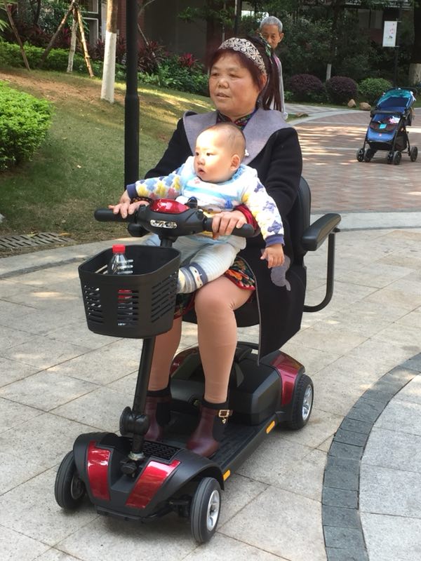 电动轮椅代步车的电机功率难道越大越好吗？（开天乐代步车）