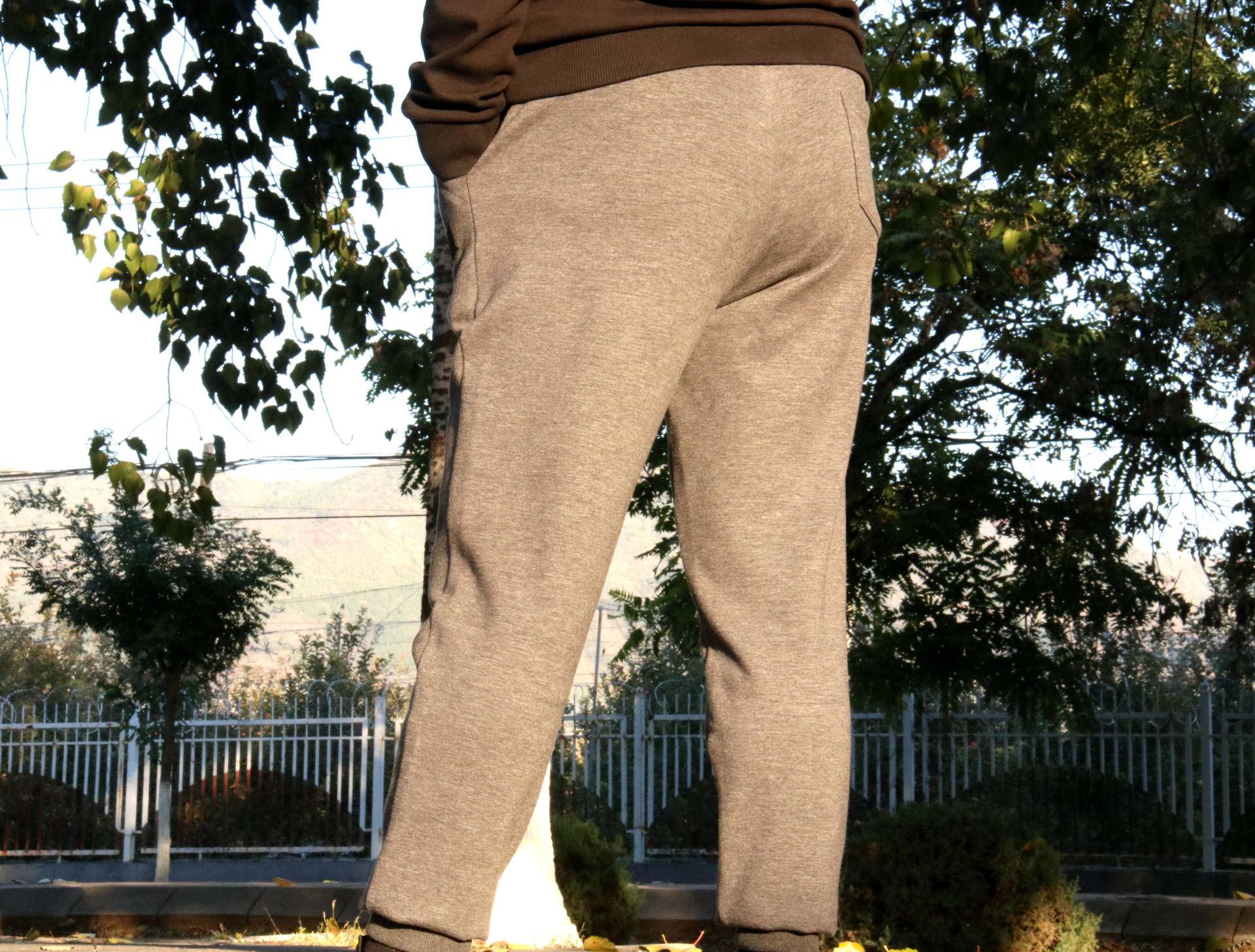 双层复合面料，妈妈们放心的温暖，90分男子加绒保暖卫裤