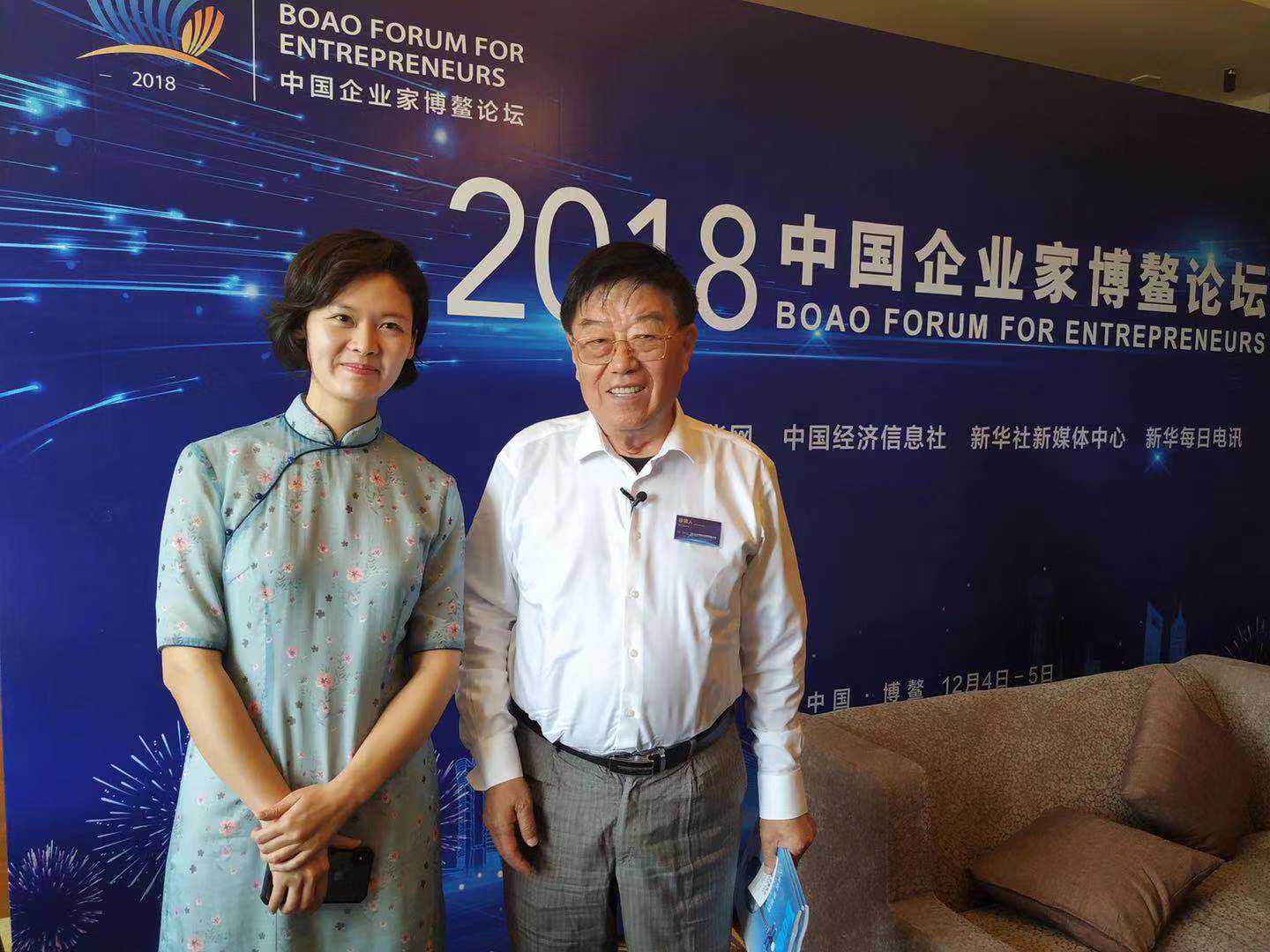 中国第一药企是哪家？老板靠卖板蓝根赚430亿，工厂建得像故宫