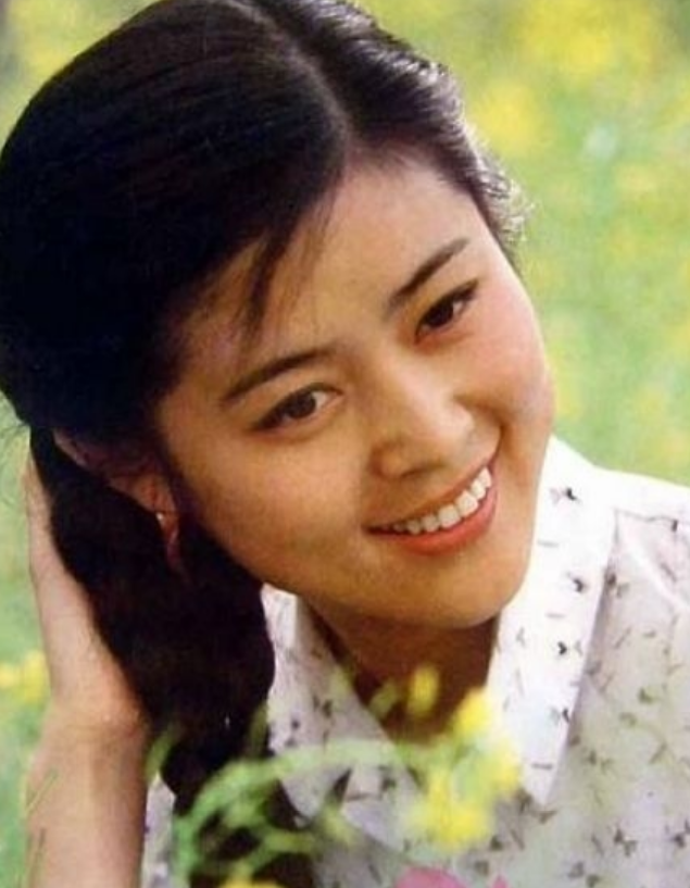 倪萍：一生5个男人，只有郭达和陈凯歌让她刻骨