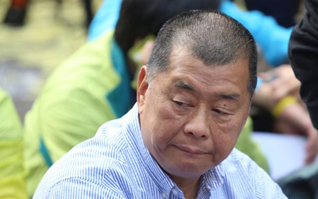 黎智英被捕後，網友表示：早該這樣做了