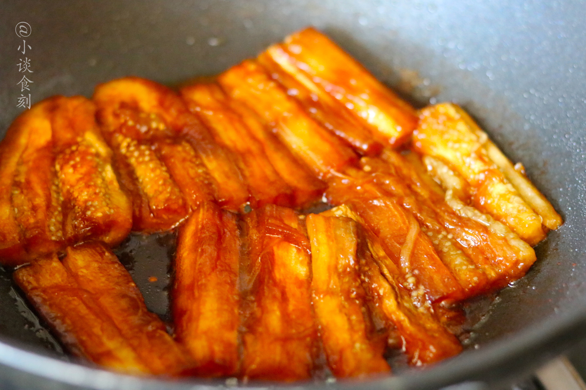 这茄子吃一次就爱上了，不炒不炖，造型好口感嫩，越吃越香