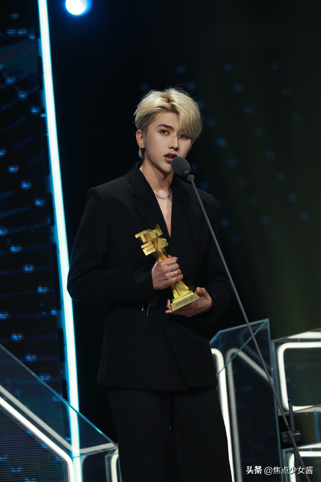 Millions of people expects! Cai Xukun new special " fan " be about to release! Before dawn publishs song name also is to confuse