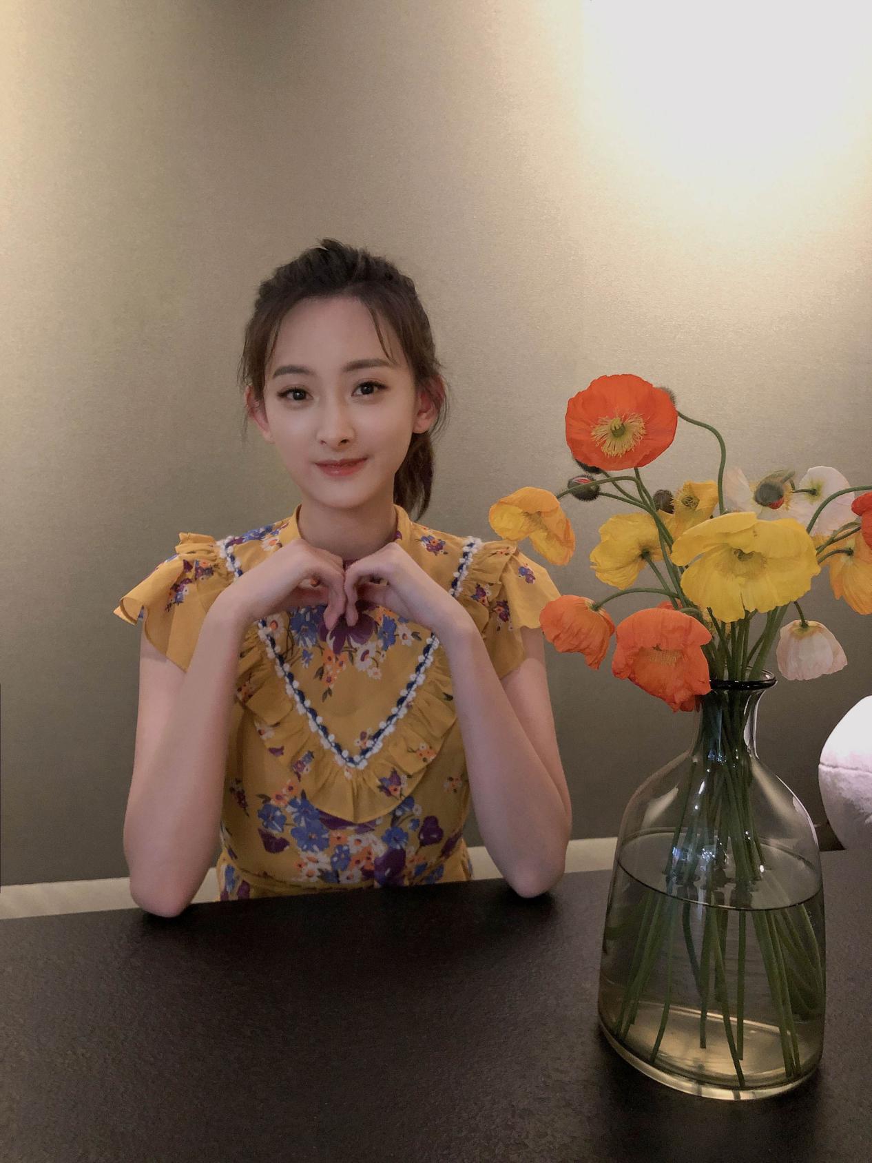 《庆余年》女演员自曝，长时间被圈内大佬骚扰