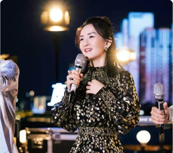 湖南卫视中秋晚会收视率为什么这么惨？原因有三