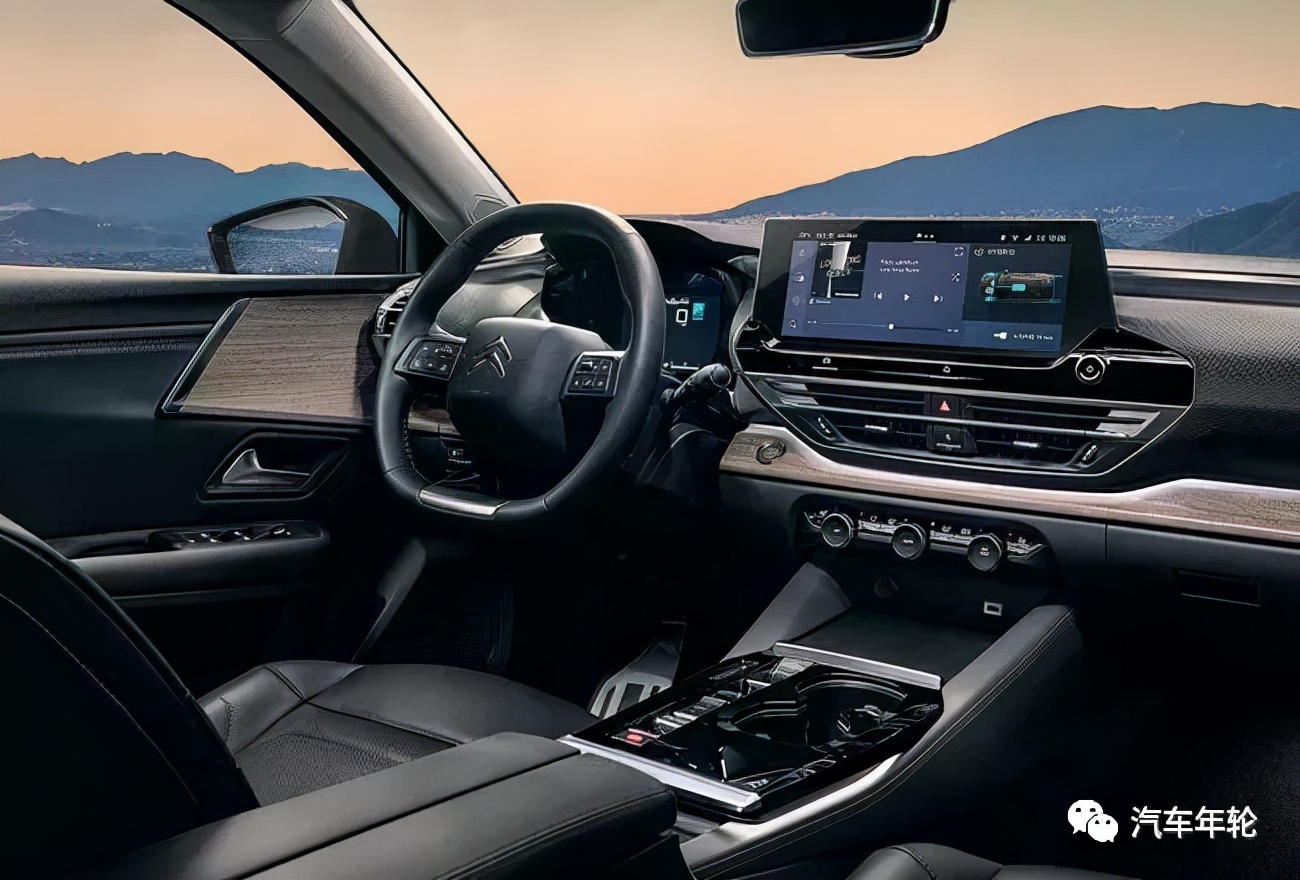 14.37万起售 东风雪铁龙凡尔赛C5 X如何成车圈全垒手