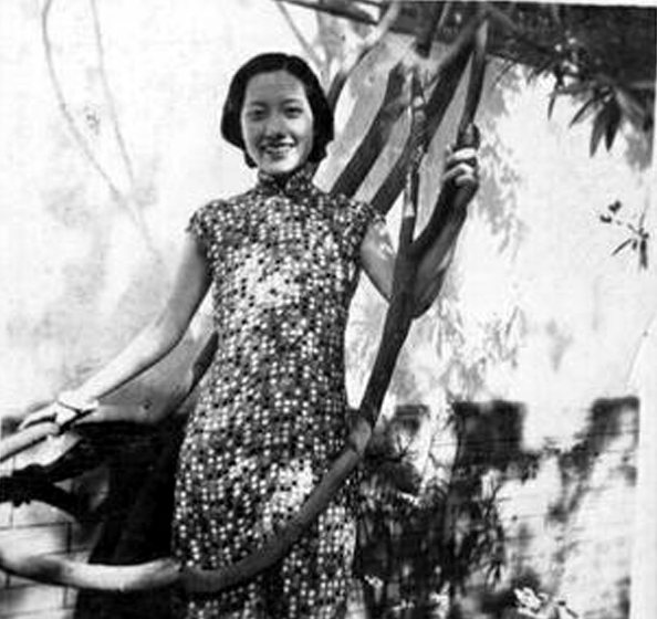 1955年“战犯”卫立煌返回大陆，为何惊动六大元帅亲自作陪？