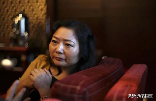 从“女记者”到“地产一姐”，龙湖吴亚军的“三不”人生