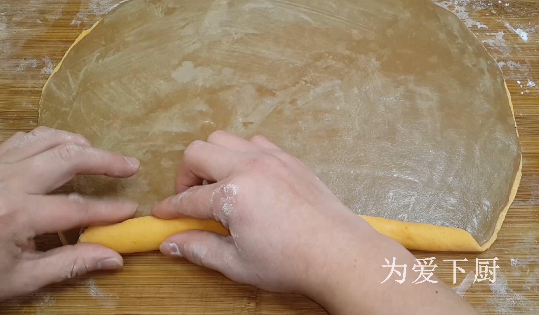這零食的做法太好吃了，冰箱裡一放，比薯片還好吃，一口一個真香