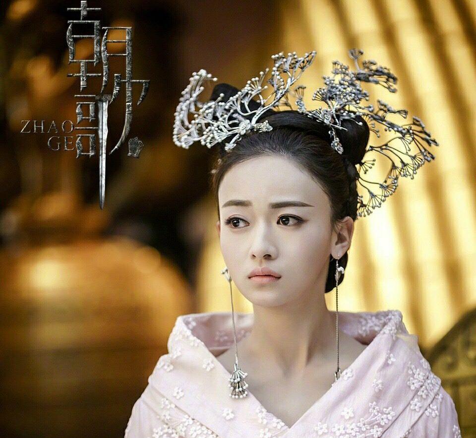 东方卫视待播剧名单太给力，面对顶流和演技派