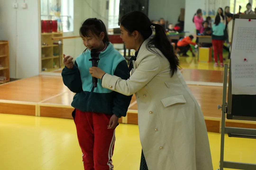 活动传文化 清明祭英烈——天府新区特殊教育学校学党史活动