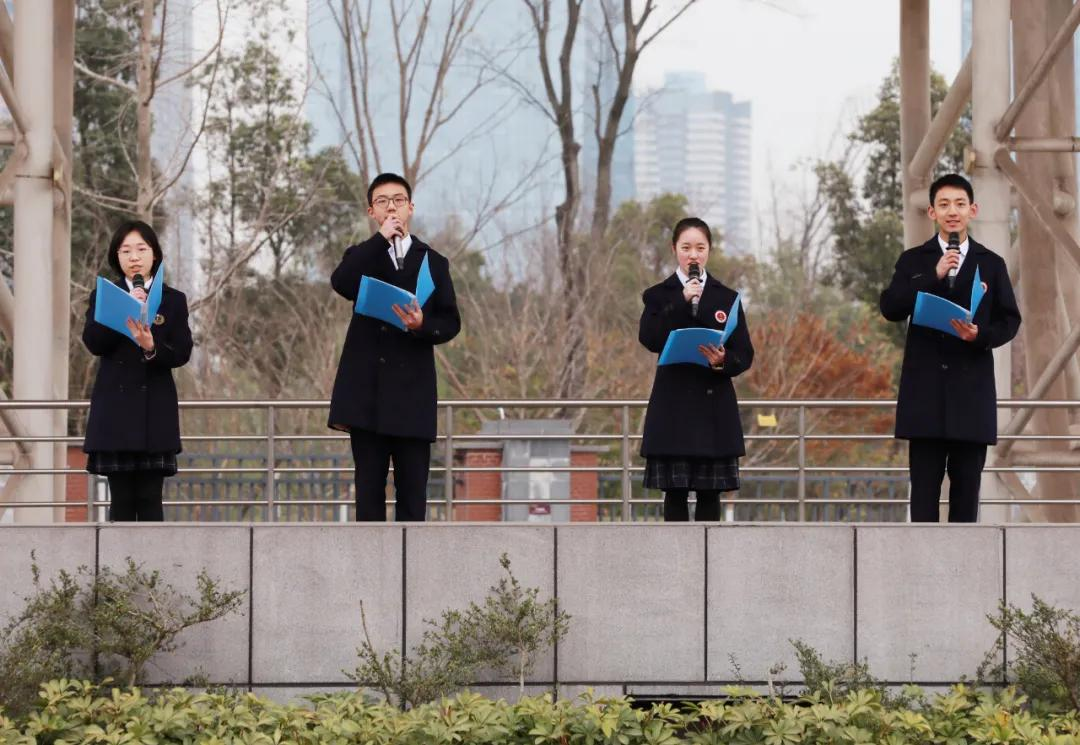 天府七中2020-2021学年下期开学典礼